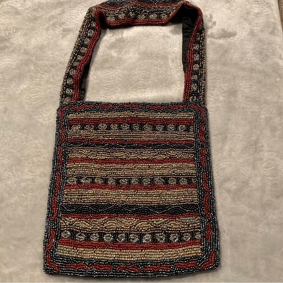 CHRISTIAN LIVINGSTON BEADED PURSE - Picture 1 of 5